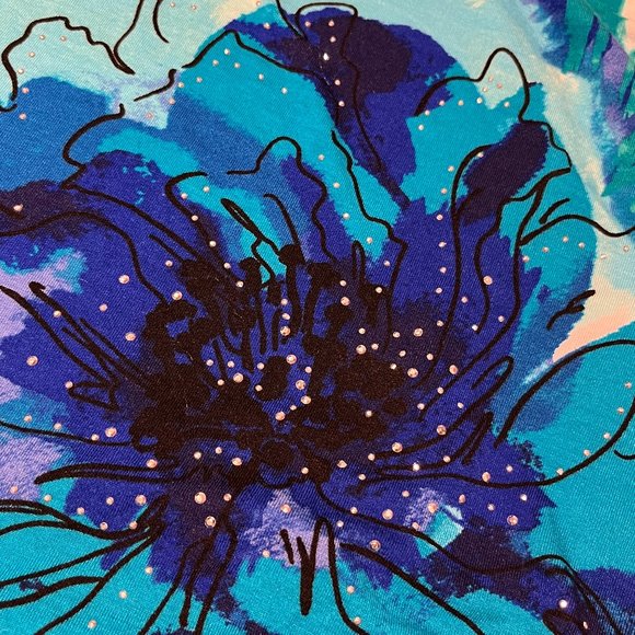 APT. 9 Tee Shirt Size Small Beautiful Vibrant Colours with Bling 100% Rayon - Picture 10 of 11